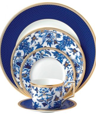 Wedgwood Hibiscus 5-Piece Place Setting
